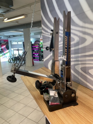 1060426-3 Park tool bench