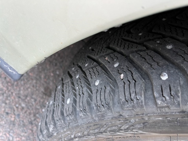 1105655-13 Volvo V70 2.5T - 2006