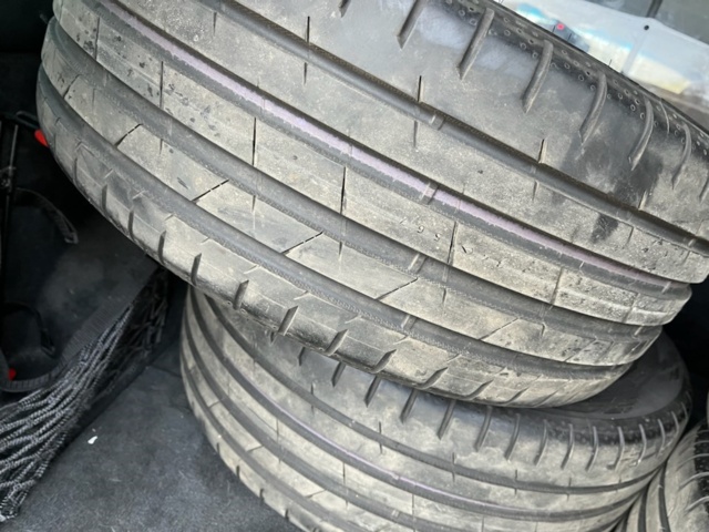 1105655-22 Volvo V70 2.5T - 2006