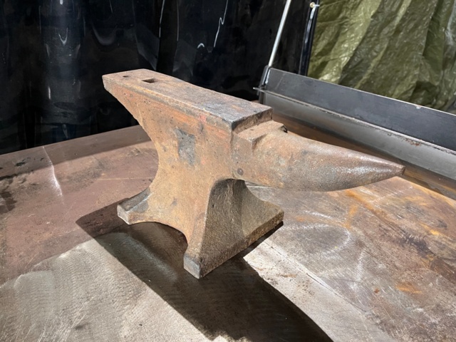 1107752-2 Work table, tin trestle and forge