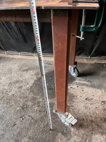 1107752-8 Work table, tin trestle and forge