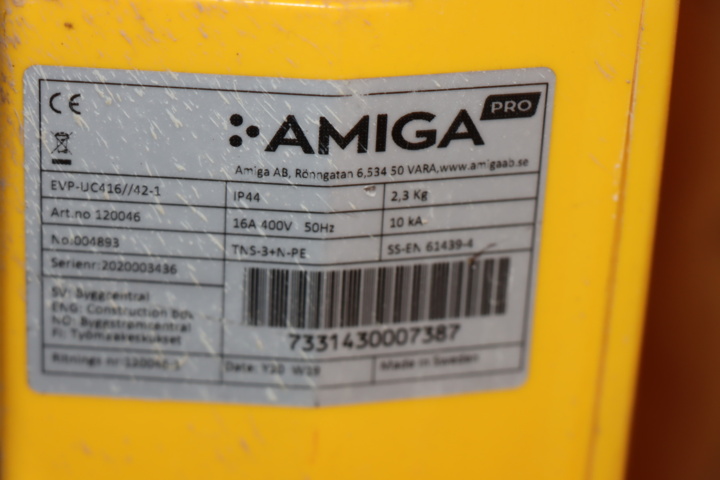 1033927-4 First Aid Station, Fire Extinguisher, Construction Center