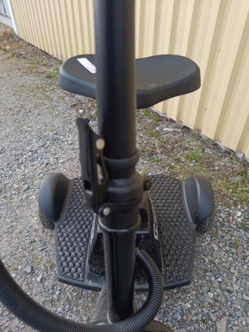999489-13 Three-wheeled scooter Trigger, 500W