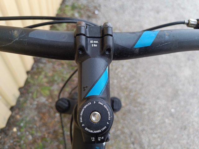 1000010-11 Bike Cube AIM HPA