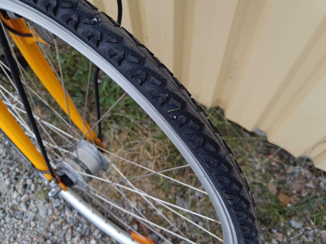 999498-5 Bicycle Yosemite City Comfort