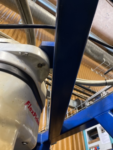 1064815-19 Pick n place robot, ABB FlexPicker, IRB 340