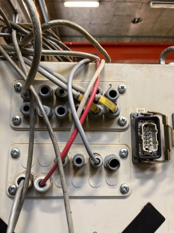 1064815-28 Pick n place robot, ABB FlexPicker, IRB 340