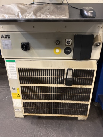 1064815-37 Pick n place robot, ABB FlexPicker, IRB 340