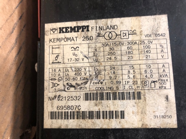 1107898-7 Kemppi Kempomat 250 hitsauslaite - Ei pohjahintaa