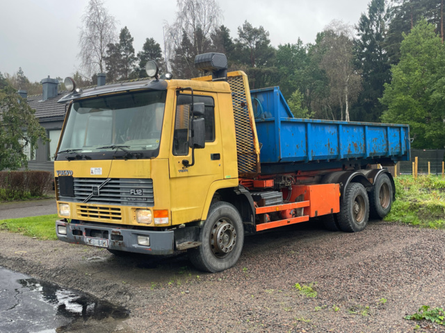 1048171-2 Truck changer Volvo FL12 6x2 -96