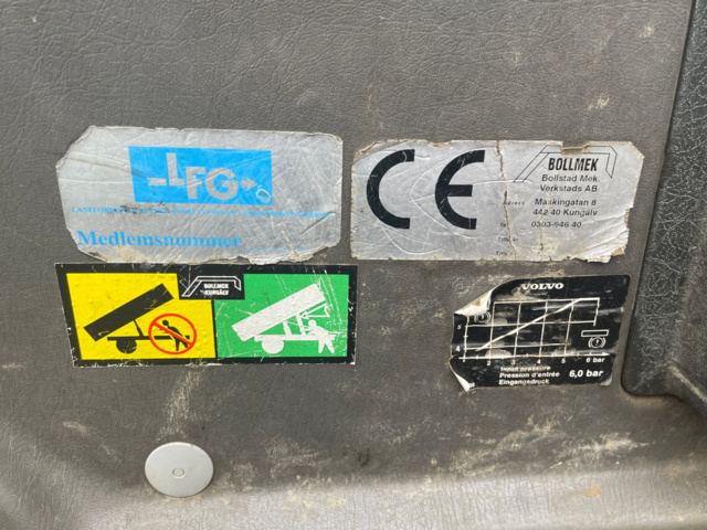 1048171-11 Truck changer Volvo FL12 6x2 -96