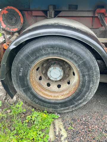 1048171-25 Truck changer Volvo FL12 6x2 -96