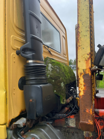 1048171-26 Truck changer Volvo FL12 6x2 -96