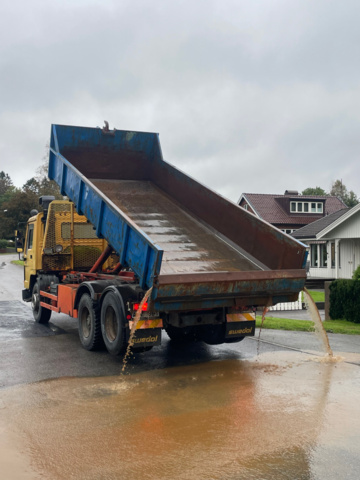 1048171-38 Truck changer Volvo FL12 6x2 -96