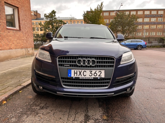 1107961-10 Audi Q7 4.2 TDI V8 quattro - 2009