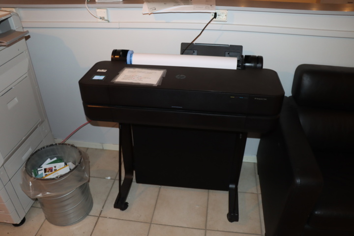 1033997-4 HP DesignJet T630 large format plotter