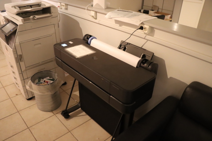 1033997-6 HP DesignJet T630 large format plotter