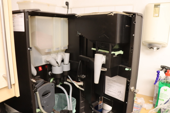 1108578-3 Coffee machine De Jong Duke (Cafe Bar)