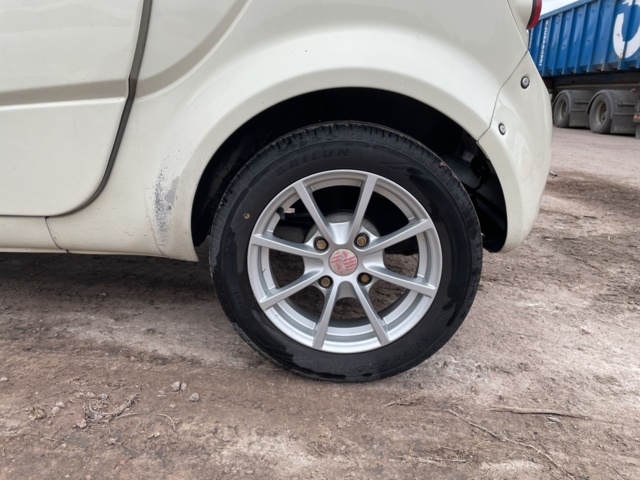 899128-19 Moped car Grecav Sonique 0.4 DCI CVT, 5hp, 2011