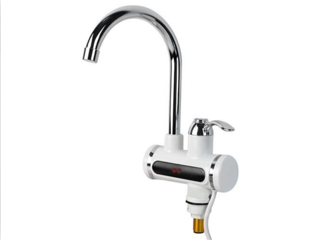 1098922-1 Kran med vattenvärmare