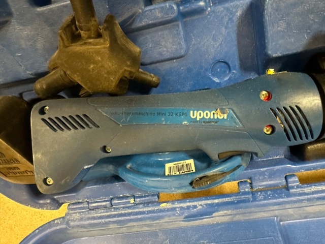 1071328-3 Pressverktyg Uponor Mini 32