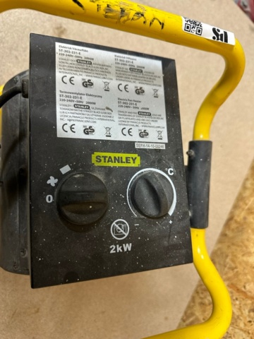 1071363-3 Fan heater Stanley 2kW