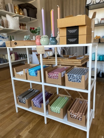 1039831-23 Lot with Interior