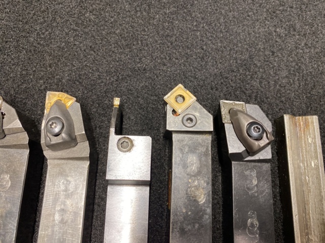 1081079-5 Lathe tool 20x20 socket