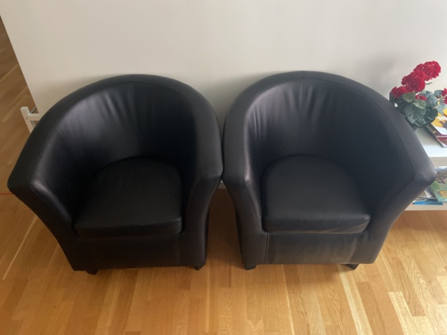 1057294-6 Waiting room furniture