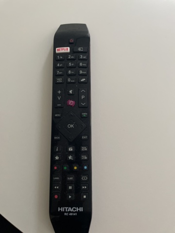 1057309-10 Hitachi 43” TV