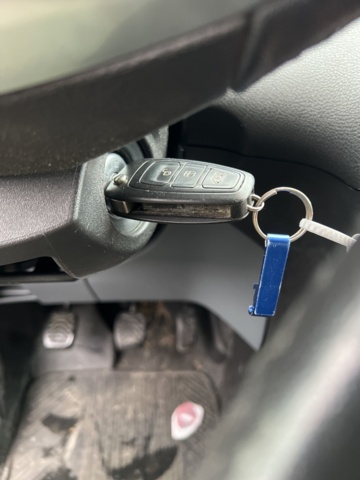 1051228-42 Ford Transit Custom 310 Kombi 2.2 TDCi - 2015 (Reparationsobjekt)