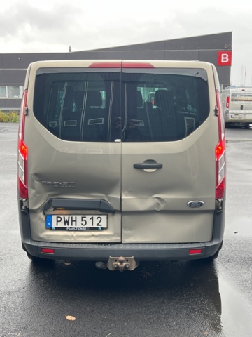 1051228-7 Ford Transit Custom 310 Kombi 2.2 TDCi - 2015 (Reparationsobjekt)