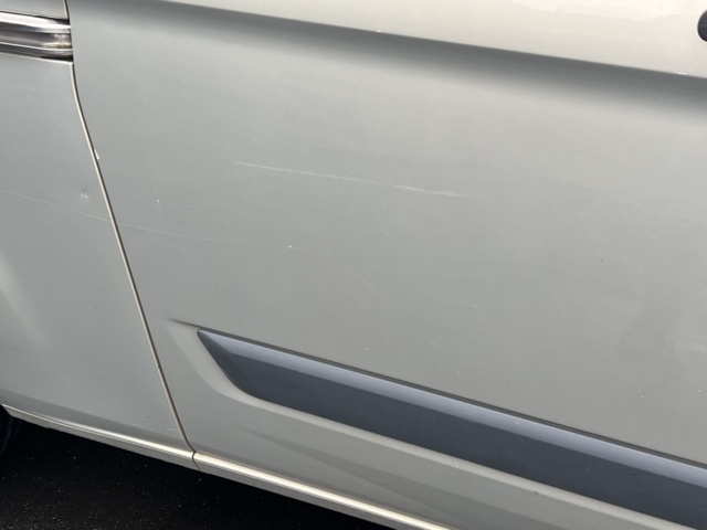 1051228-19 Ford Transit Custom 310 Kombi 2.2 TDCi - 2015 (Reparationsobjekt)