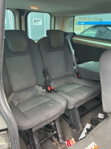 1051228-24 Ford Transit Custom 310 Kombi 2.2 TDCi - 2015 (Reparationsobjekt)