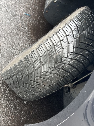 1051236-11 Volkswagen Caddy Maxi Combi 1.6 TDI - 2013