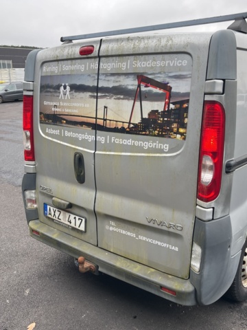 1051223-22 Opel Vivaro Van 2.7t 2.0 CDTI - 2007 (Repair item)