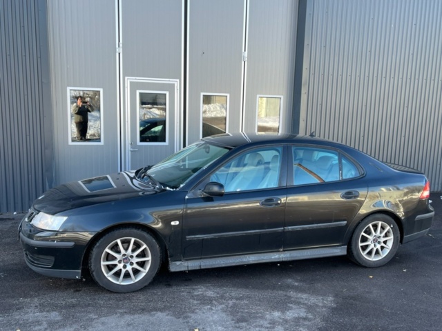 1105657-3 Saab 9-3 SportSedan 2.0 T Automatic, 175hp, 2004