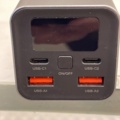 998904-16 Power bank & charger