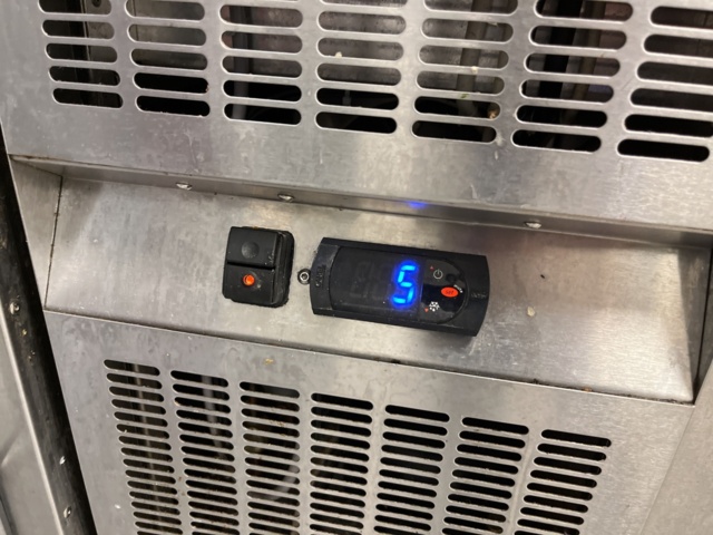 1057379-7 Cooling bench with drawers, Haglund