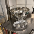 1057388-7 Various commercial kitchen utensils (trays, canteens, troughs, pans, etc.).