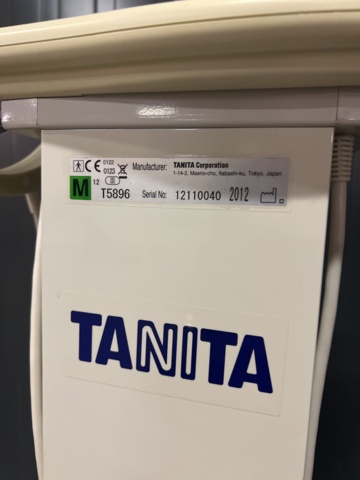 1052542-9 Kroppsvågar för BMI mätning Tanita BC-418 MA - 2st