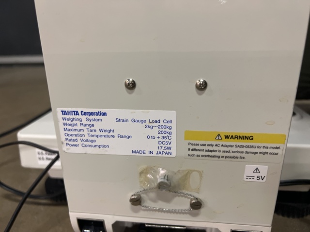 1052542-12 Kroppsvågar för BMI mätning Tanita BC-418 MA - 2st