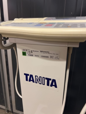 1052543-12 Body scales for BMI measurement Tanita BC-418 MA - 2 pcs