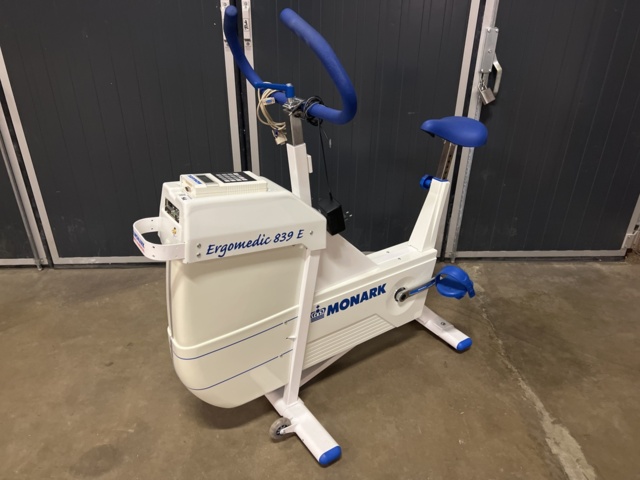 1052545-1 Ergometer bike Monark Ergomedic 839 E