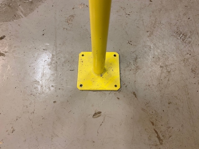 1109360-4 10 Demarcation barriers 2m