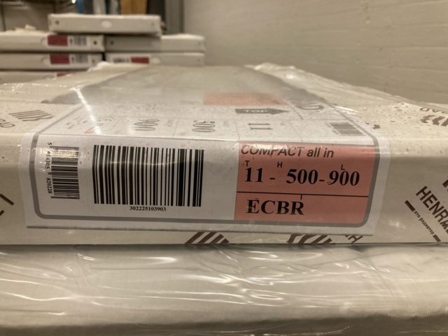 1100940-4 15 radiators Henrad Compact All In 11 500x900 mm