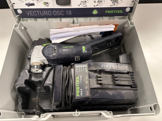 1071427-1 Multitool Festool Vecturo OSC 18 incl. charger, battery not included