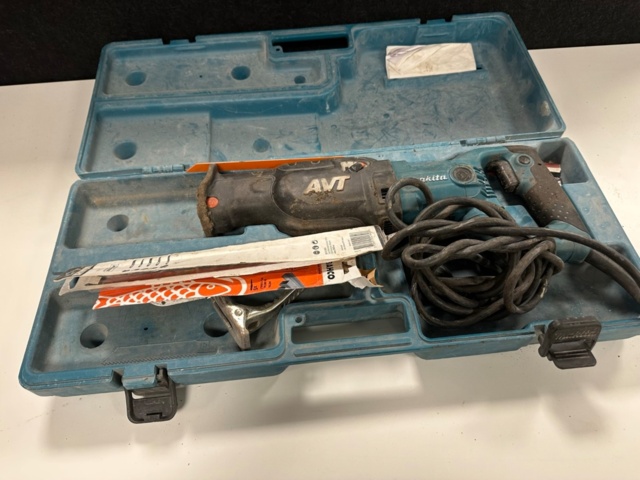1071505-1 Tiger saw Makita JR3070CT