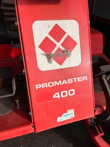 1109659-11 Riding mower Gravely Promaster 400 - Without blade