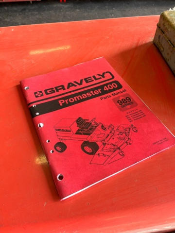 1109659-14 Riding mower Gravely Promaster 400 - Without blade